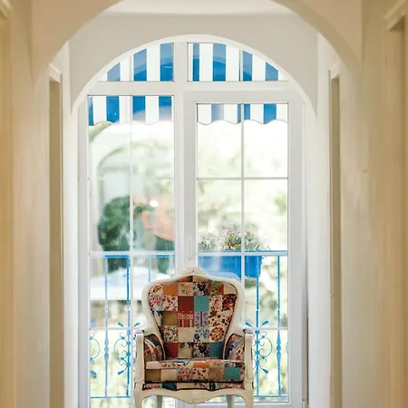 ホテル Monta & 3*