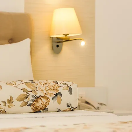 Monta & 3* オルデニズ