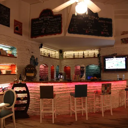 ホテル Monta & 3*